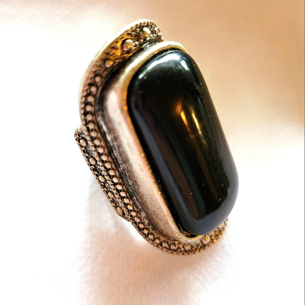 🛍 CLEARANCE 🛍 Vintage Black Onyx Ring